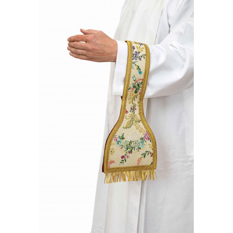 Roman All Season vestment